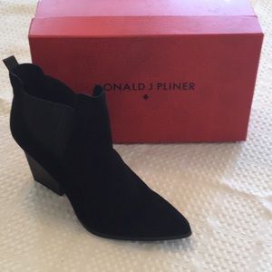 Donald Pliner Booties